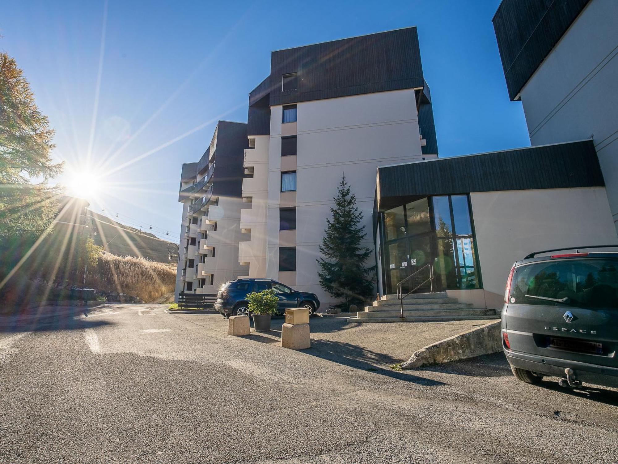 Apartment Armoise 51 By Interhome Сен-Мартен-дьо-Белвил Екстериор снимка